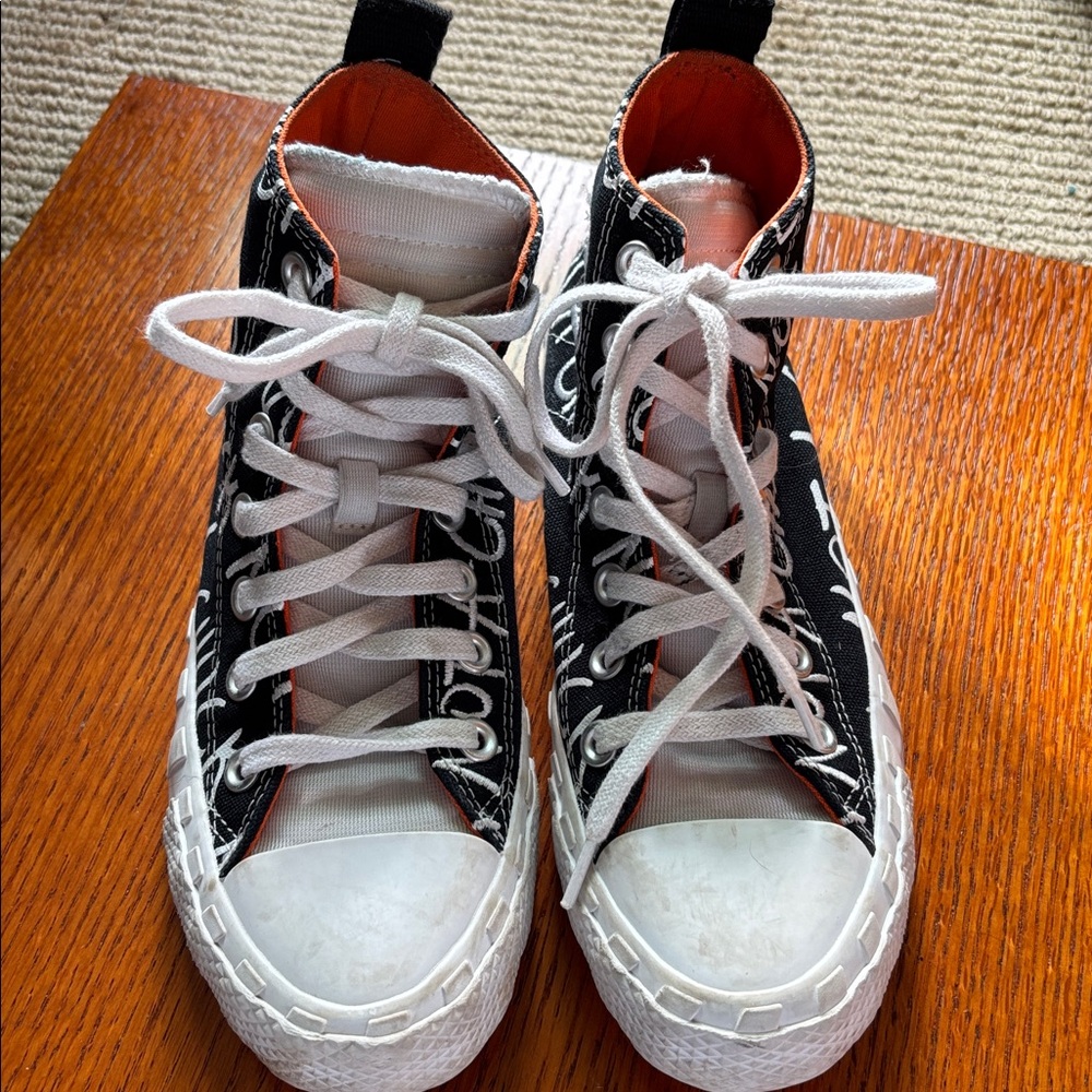 CONVERSE NOT A CHUCK high top sneaker. Size 4. - Picture 3 of 9